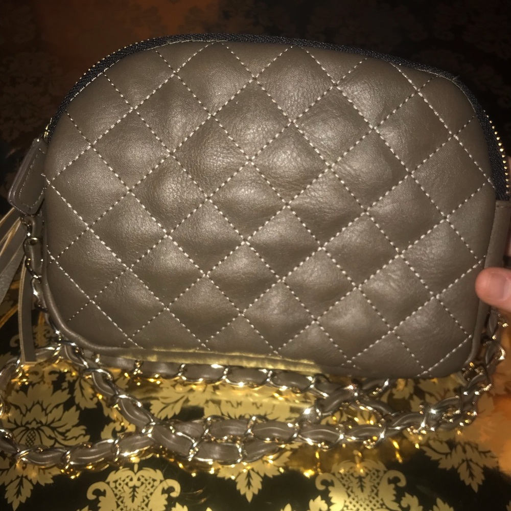 Wilsons leather brown and gold purse.